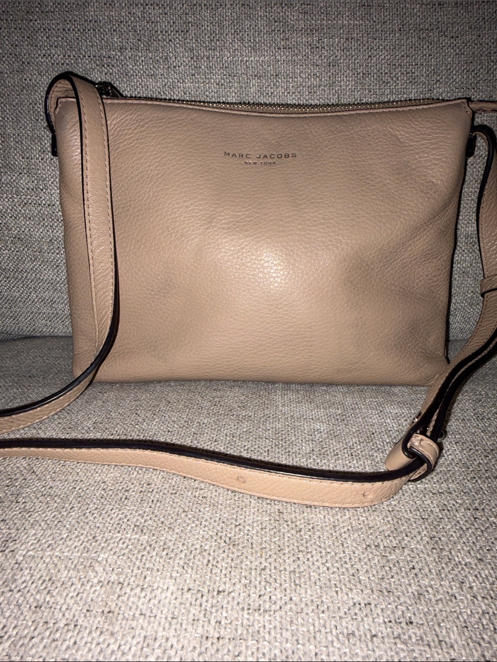Marc Jacobs Nude-Tone Pebbled Leather Crossbody